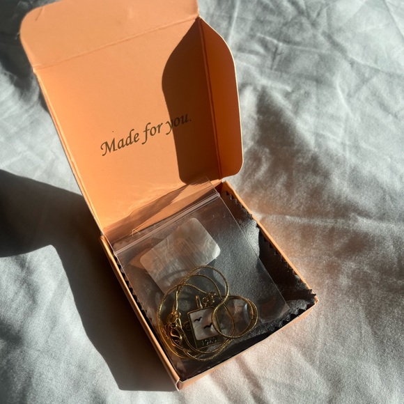 💛 TS 1989 Album Inspired - Not official merch - Retro Elegant Tag necklace - Picture 11 of 12